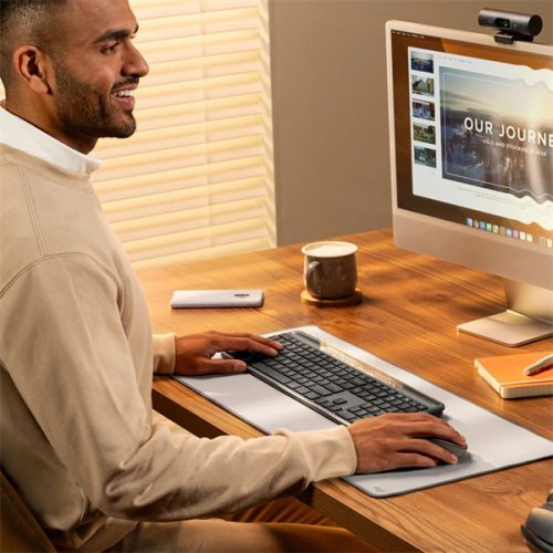 Logitech Signature Solar US vezeték nélküli grafitszürke billentyűzet