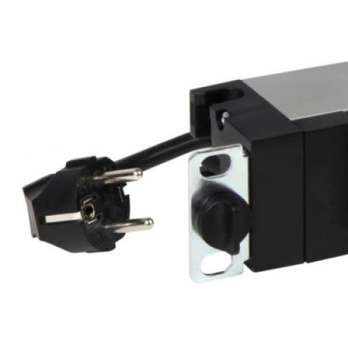 Legrand 646812 19" 1U 16A 230V 9x Schuko aljzat CEE7/7 csatlakozó biztonsági zsaluval 3m elosztósor