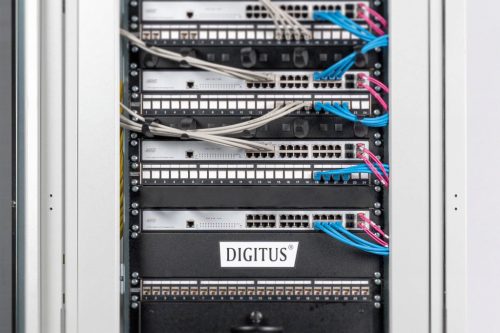 DIGITUS DN-19 BPN-01-SW 19" 1U fekete vakpanel