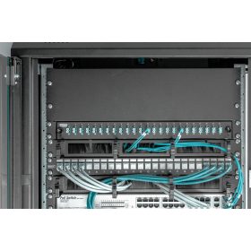 DIGITUS DN-19 BPN-03-SW 19" 3U fekete vakpanel