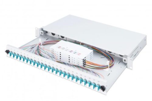 DIGITUS DN-96332/3 19" 1U 24xLC duplex OM3 toldóval pigtaillel és kötőkazettával szerelt optikai patch panel