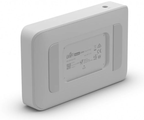 Ubiquiti UniFi USW-Lite-8-PoE 8xGbE LAN 4x PoE+ (52W) port L2 menedzselhető switch