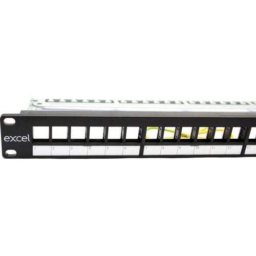 Moduláris 24 portos patchpanel 1U, fekete EXCEL 100-095