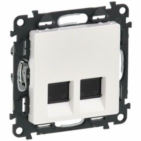   Legrand Valena Life 753147 Mechanizmus burkolatú Aljzat, STP, Cat.6, fehér