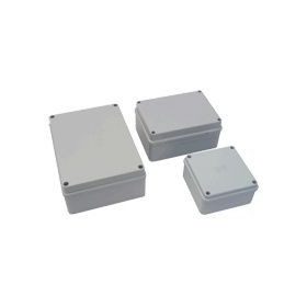 Tracon MED15117 Kemény falú kötődoboz, 150 x 110 x 70 mm